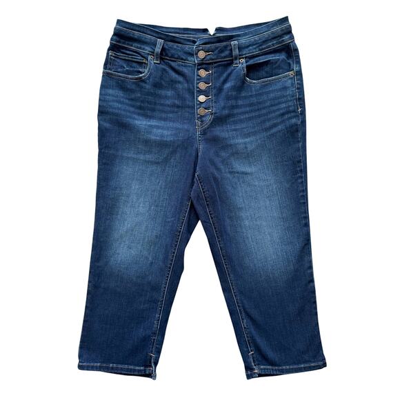 M Jeans Women's Size 14 Blue Dark wash High Rise Crop Capri Button Fly Maurices - Picture 1 of 13